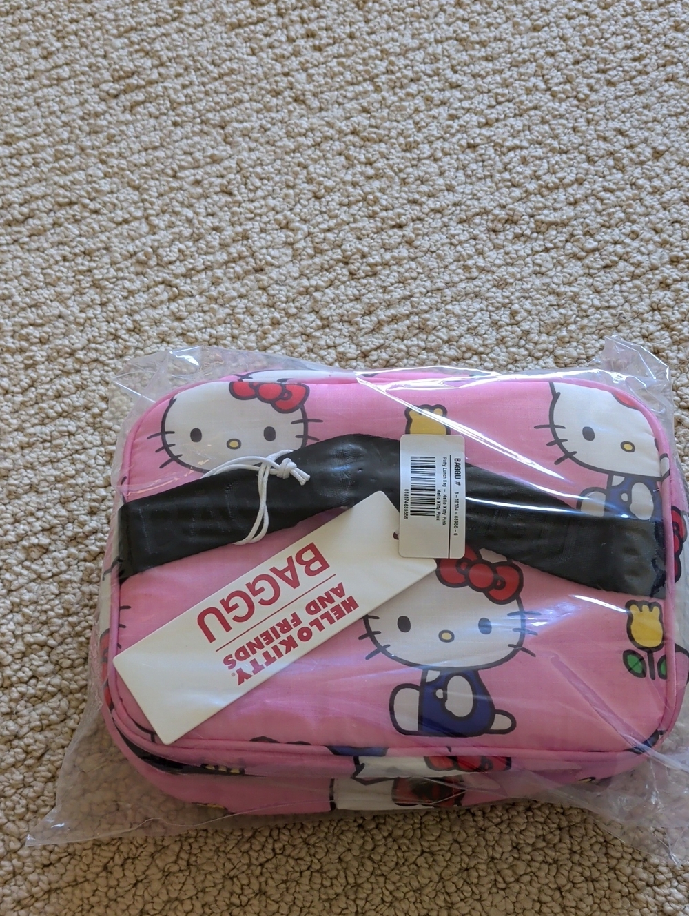 BAGGU Hello Kitty Pink Puffy Lunch Bag